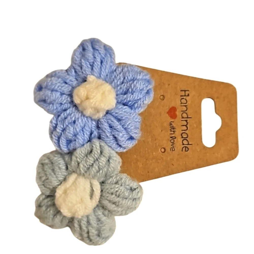 Hand Crafted TikTok Trend Hair Barrette Crocheted Puffy 2-Flowers Blue & White